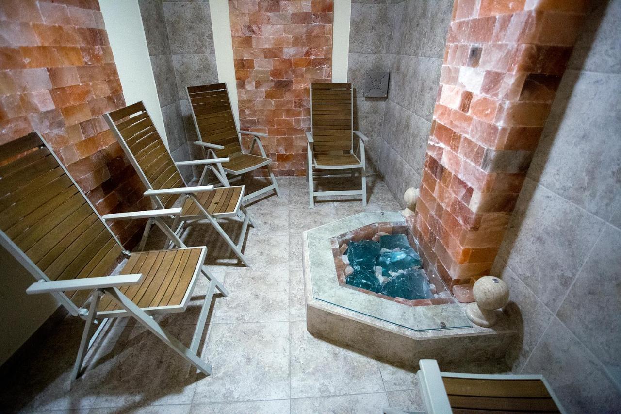 Aquasun Family Hotel Sandanski Buitenkant foto