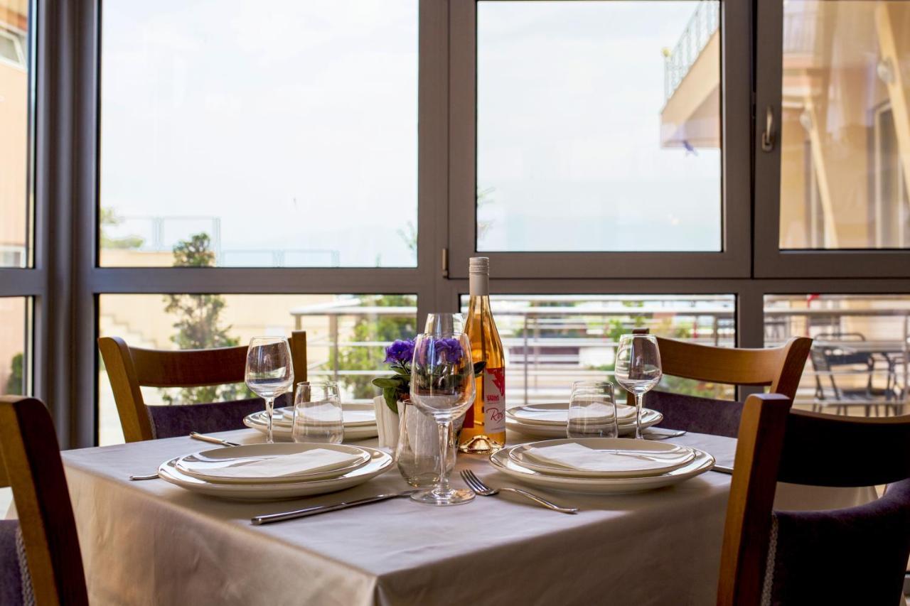 Aquasun Family Hotel Sandanski Buitenkant foto
