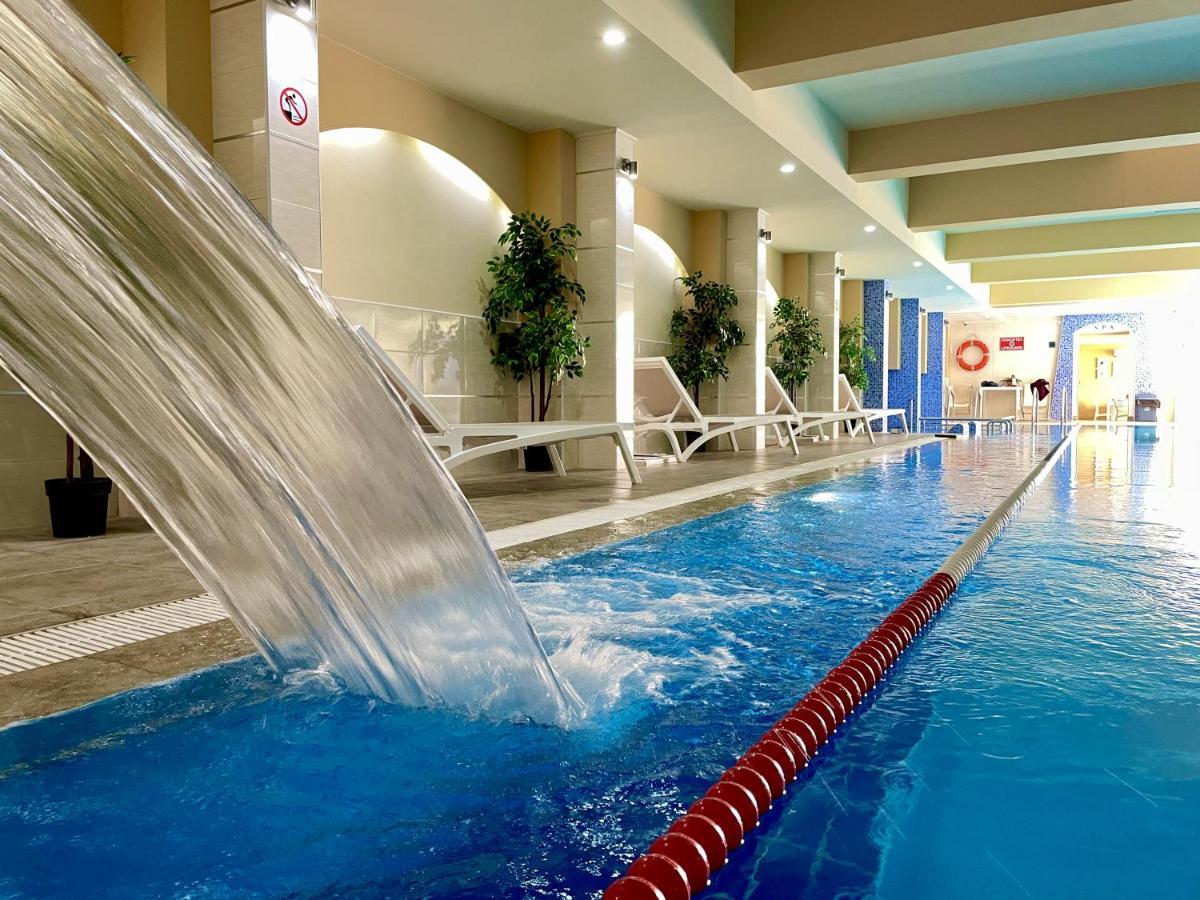 Aquasun Family Hotel Sandanski Buitenkant foto